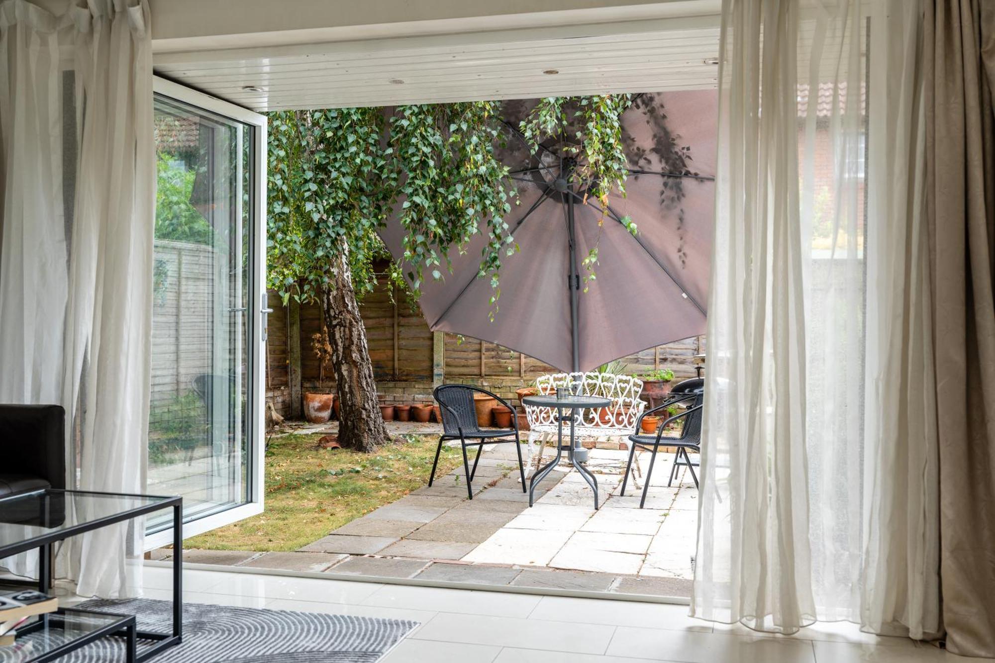 Shard View 3 Bed Entire Home 런던 외부 사진