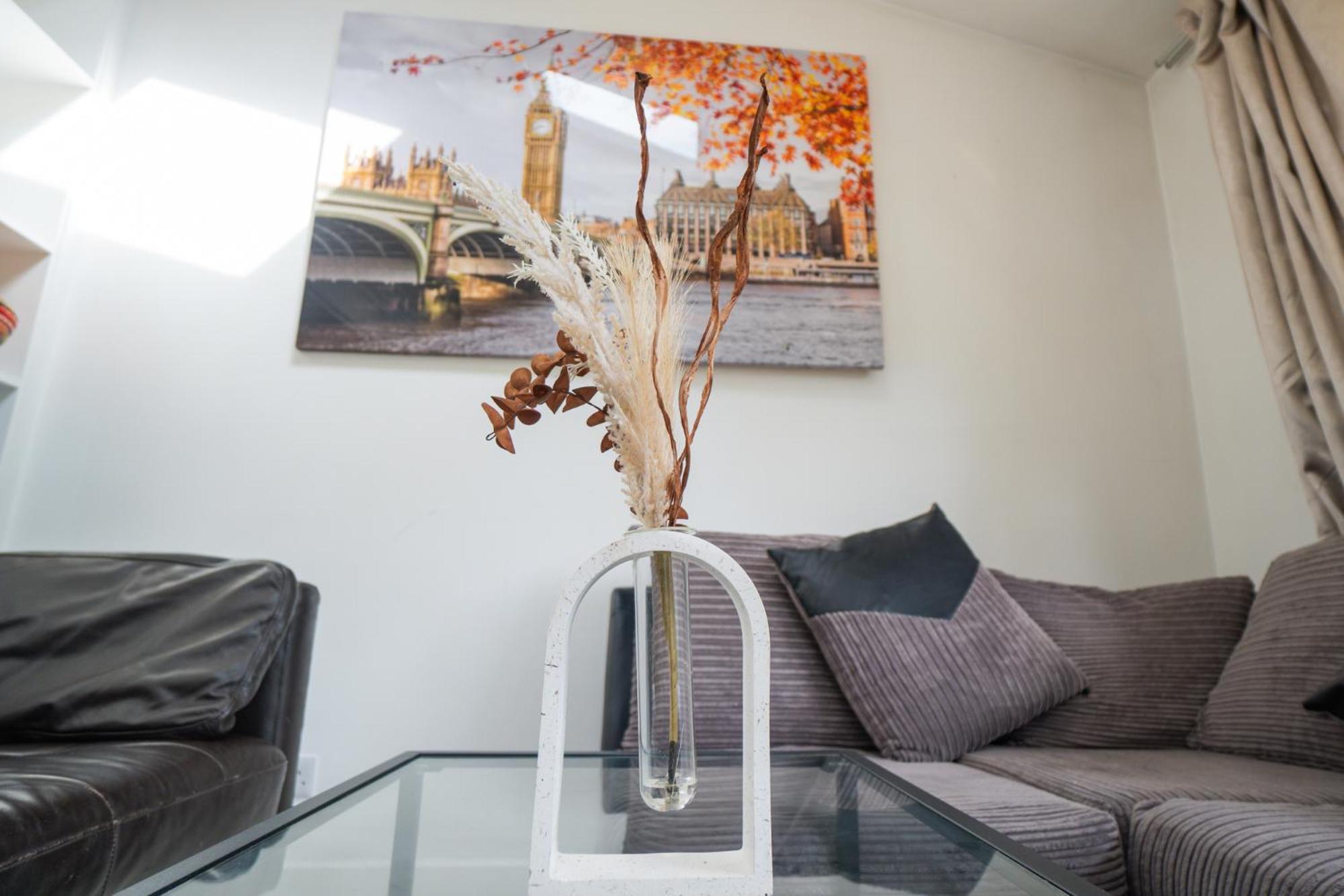 Shard View 3 Bed Entire Home 런던 외부 사진