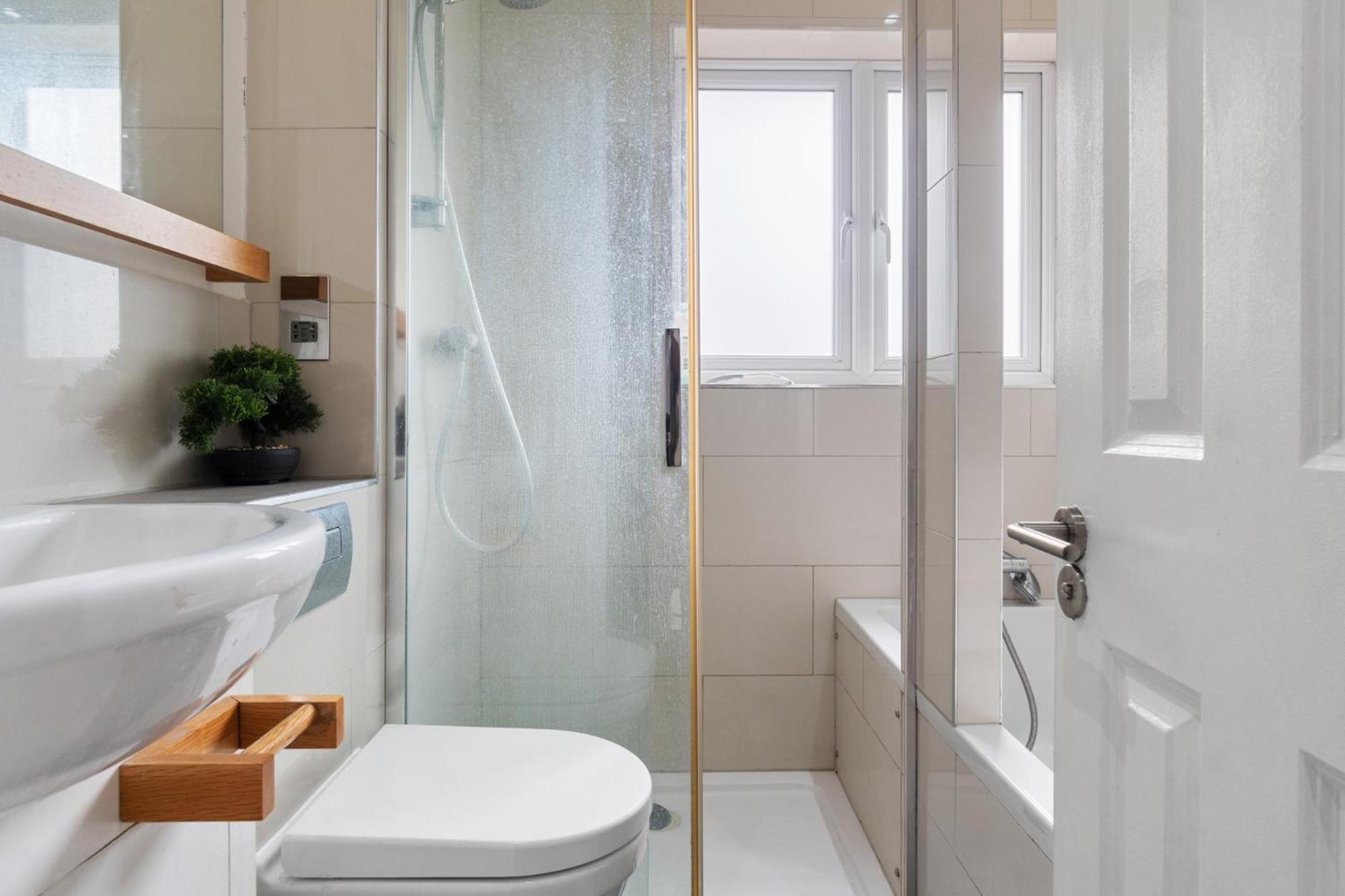 Shard View 3 Bed Entire Home 런던 외부 사진